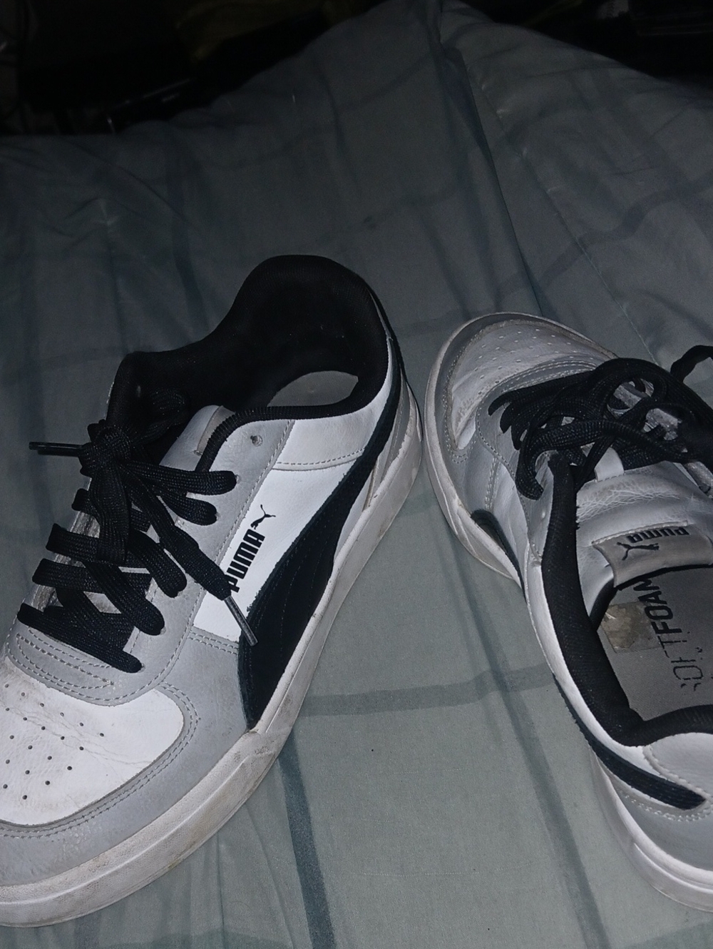 Puma Men’s White and Black Low-Top Sneakers
